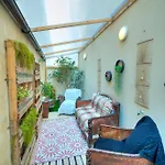 Luxury 2 Bedroom With Large Outdoor & Jacuzzi Jbas1-1 *