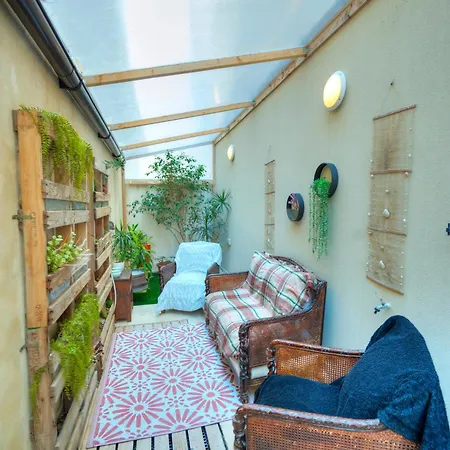 Luxury 2 Bedroom With Large Outdoor & Jacuzzi Jbas1-1 *