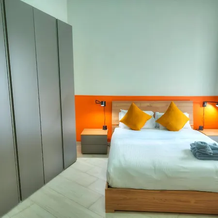 Luxury 2 Bedroom With Large Outdoor & Jacuzzi Jbas1-1 * Is-Swieqi