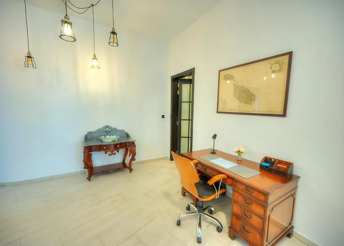 Luxury 2 Bedroom With Large Outdoor & Jacuzzi Jbas1-1 Apartment *